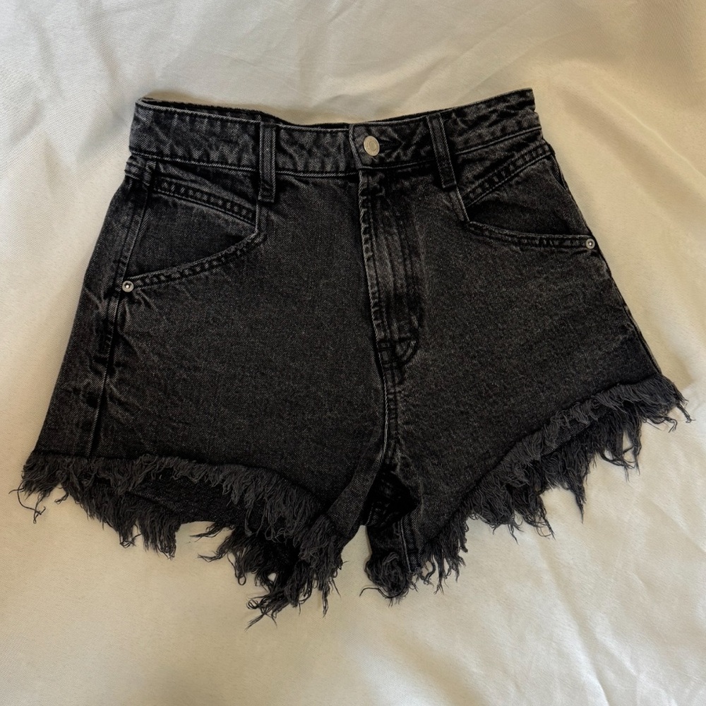 Stradivarius Black Jean Shorts